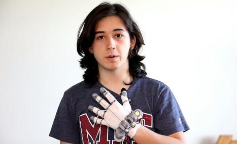 YouTuber develops open-source 3D printed VR gloves for just $22 | cross pond high tech | Scoop.it
