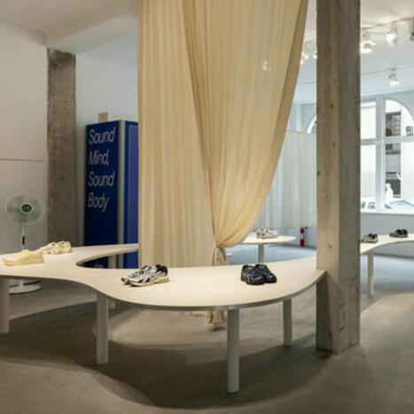 Les marques de sportswear s'invitent à la Fashion Week de Paris à coups de soirées, pop-up stores et expositions | Pop-up stores | Scoop.it
