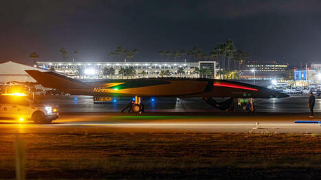 Mysterious Black Jet That Emerged At Long Beach Airport Identified | DEFENSE NEWS | Scoop.it