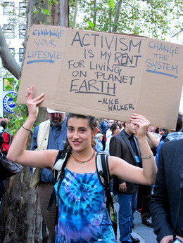 Teachable Moment - free lesson plans and topical activities for k - 12 | Eclectic Technology | Scoop.it