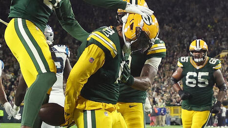 Packers' Josh Jacobs slammed for performing handcuff celebration after domestic violence arrest: 'Zero shame' | Daily Mail Online | Operation Oya | Scoop.it