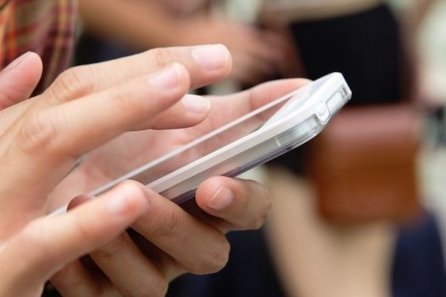 Les téléphones portables sources d’allergies ? | Toxique, soyons vigilant ! | Scoop.it