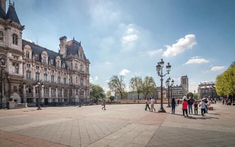 Le parvis de l’hôtel de ville de Paris en cours de végétalisation | Regards croisés sur la transition écologique | Scoop.it