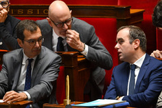 Compte personnel de formation, France Travail&nbsp;: dans le viseur du budget 2027, le minist&egrave;re du Travail est &agrave; la veille de nouvelles &eacute;conomies drastiques | Veille l&eacute;gale & r&eacute;glementaire | Scoop.it