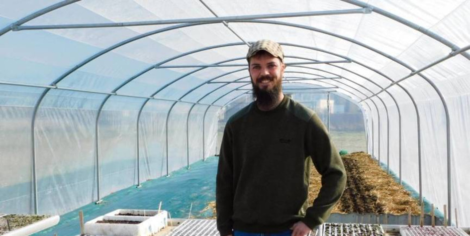 Vente à domicile, énergie solaire : à Saint-Phibert-sur-Risle, rencontre avec un maraîcher innovant | Une semaine d'actu - Newsletter de veille de l'AURH | Scoop.it