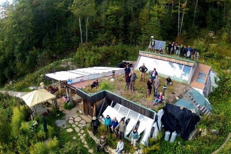 [Témoignage] Une maison écologique… construite avec des pneus (Québec) - Earthship | Build Green, pour un habitat écologique | Scoop.it