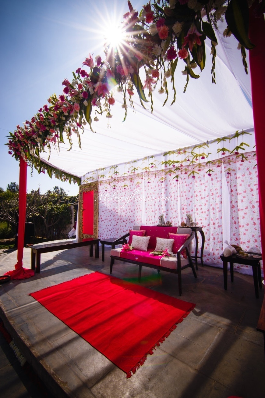 Tips And Ideas For The Best Wedding Stage Decor