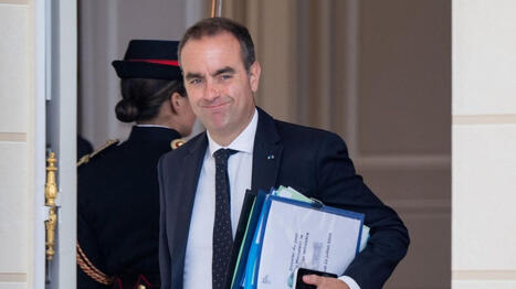 Retraites, gel du point d'indice des fonctionnaires, "carence" pour les &eacute;trangers&hellip; Les pistes du gouvernement pour r&eacute;aliser 54&nbsp;milliards d'euros d'&eacute;conomies sur le budget 2027 &ndash; France Info | Revue de presse | Scoop.it