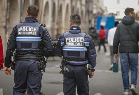 Protoxyde d&rsquo;azote, rod&eacute;os, free parties&hellip; Le Parlement adopte d&eacute;finitivement le projet de loi Ripost sur la tranquillit&eacute; publique | Politiques publiques et soci&eacute;t&eacute; | Scoop.it