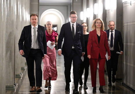 Oppositiolta yhteinen v&auml;likysymys hallituksen ep&auml;onnistuneesta talouspolitiikasta: &rdquo;N&auml;yt&ouml;t on annettu, ja pahalta n&auml;ytt&auml;&auml;&rdquo; &ndash; | 1Uutiset - Lukemisen t&auml;hden | Scoop.it