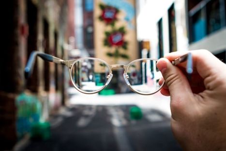 Facebook et Ray-Ban planchent sur des lunettes en réalité augmentée | (Macro)Tendances Tourisme & Travel | Scoop.it