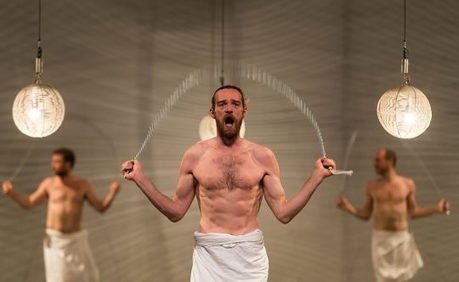 Jan Fabre veille sur nous | Revue de presse théâtre | Scoop.it