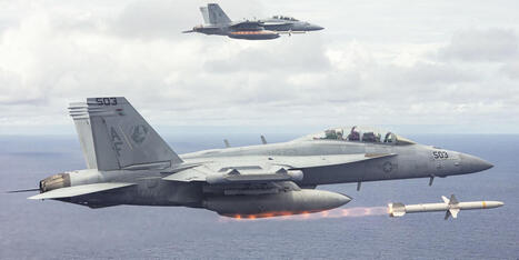 Le Boeing EA-18G Growler a 20 ans | DEFENSE NEWS | Scoop.it