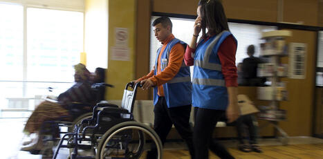 Apprentissage, service civique, stages&hellip; Les&nbsp;politiques d&rsquo;insertion des&nbsp;jeunes, entre promesses d&rsquo;embauche et faux espoirs | ACTUALITES EN ORIENTATION ET INSERTION PROFESSIONNELLE | Scoop.it