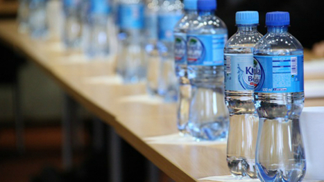 ¿Por qué caducan las botellas de agua? | tecno4 | Scoop.it