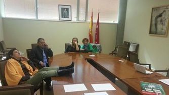 Madrid deja dos d&iacute;as sin comida a cinco docentes encerrados | EDUCuestionadores | Scoop.it