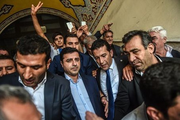 L’attentat d’Ankara jette une ombre sur les prochaines législatives en Turquie | Le Kurdistan après le génocide | Scoop.it