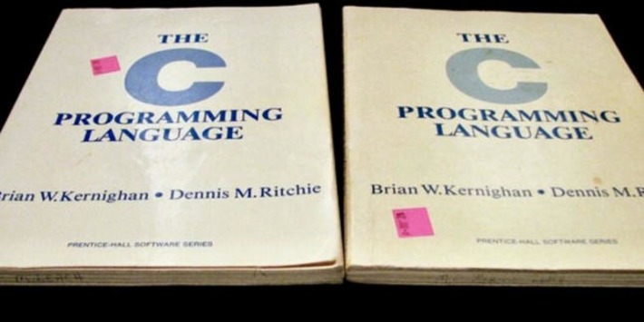 "The origins of C programming language" from @Arstechnica is a history lesson on the genesis of #software development and #computer engineering #mustRead - and listen to the video | WHY IT MATTERS: Digital Transformation | Scoop.it