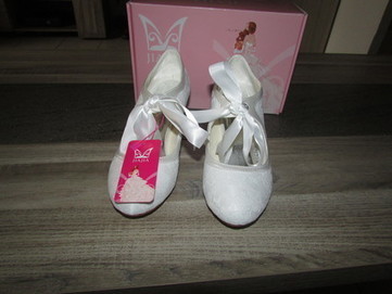 Chaussure de mariée neuve taille 38 à Lyon - Rhône | Robes de mariée d'occasion | Scoop.it