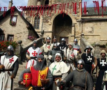 Tous en costumes à Estaing ! - La Dépêche | Festivals Celtiques et fêtes médiévales | Scoop.it