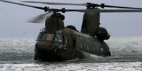 ‘CH-47 crews can land the Chinook on water, shut down, climb up on top for a photo, then get back in, start up and take off.’ CH-47 pilot lists 14 Amazing Facts about Chinook Helicopter | DEFENSE NEWS | Scoop.it