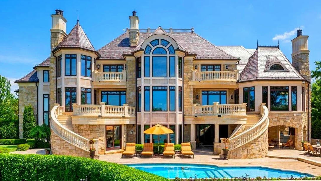 Minnesota’s Most Expensive Home Finally S...