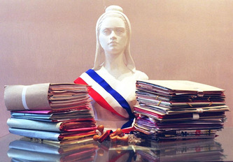 &laquo;&nbsp;Cette mesure est compl&egrave;tement ridicule dans nos petites communes&nbsp;&raquo;&nbsp;: la r&eacute;forme sur la parit&eacute; aux municipales ne fait pas l&rsquo;unanimit&eacute; | Elections - Municipales 2026 | Scoop.it