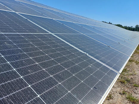 Cette ferme solaire prévue dans une ancienne carrière de la Sarthe retrouve de l'énergie | Transition énergétique territoriale | Scoop.it