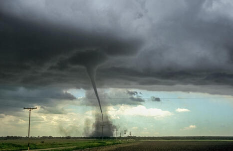 Passenger Captures 'Terrifying' View of Colorado Tornado From Plane Window - Newsweek | Operation Deimos | Scoop.it