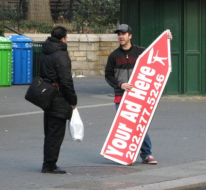 Plut&ocirc;t opter pour la publicit&eacute; que payer 99 cents pour un ebook | Chronique des Droits de l'Homme | Scoop.it