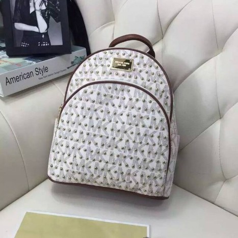 michael kors jet set backpack white