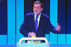 Mariano Rajoy olvidó en el plató del último debate el “post-it” con el nombre de su mujer | Partido Popular, una visión crítica | Scoop.it