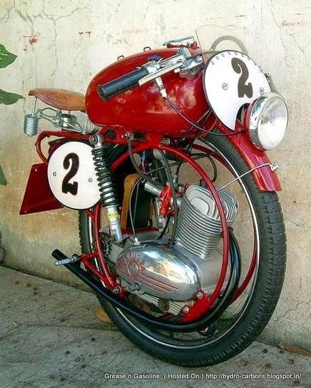 1954 MV Augusta 60cc Monowheel Superleggera - Grease n Gasoline | Cars | Motorcycles | Gadgets | Scoop.it