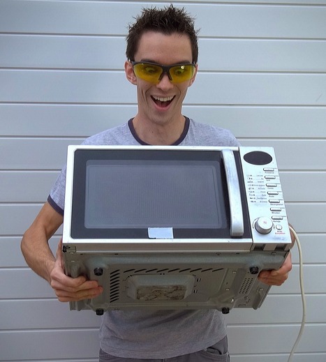 Experimentboy, 20 ans, le YouTuber qui va vous réconcilier avec la science | Culture scientifique et technique | Scoop.it