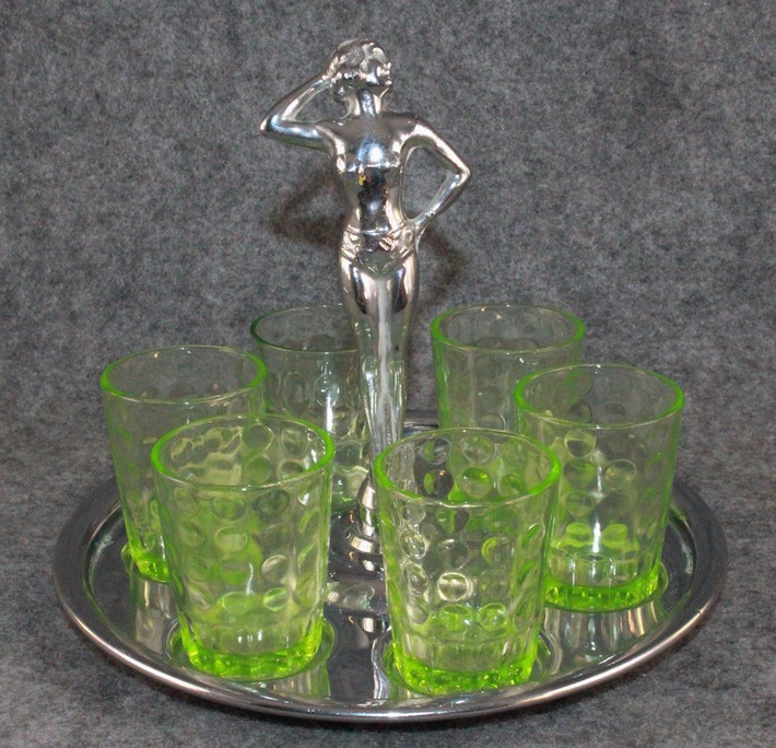 Vintage Deco Pinup Barware | Antiques & Vintage Collectibles | Scoop.it