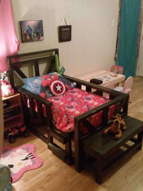 Pallet Toddler Bed | 1001 Pallets ideas ! | Scoop.it