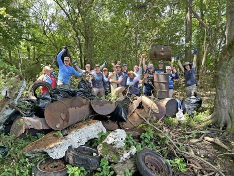 Over 7,300 Lbs. Of Trash At 5th Annual Chickamauga Lake Cleanup - Chattanoogan.com | Industry 411 - Waste Management | Scoop.it