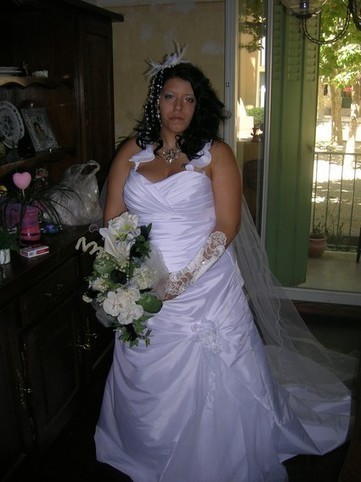 Robe de mariée d'occasion taille 48/50 laçets au dos | Robes de mariée d'occasion | Scoop.it