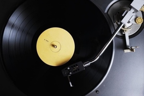 Vinyl sales are still on the rise in 2015, fueling a revival that keeps pointing up | Soundtrack | Scoop.it