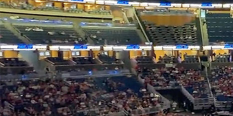 Videos show embarrassingly sparse Trump and Bill O'Reilly's rally - RawStory.com | Backstabber Watch | Scoop.it