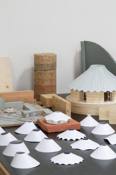 Conçue pour durer, l’architecture de l’Atelier Senzu a quelque chose du haricot magique | architecture, urbanisme, environnement, paysage, énergie, territoires... : le fil d'actu de la FNCAUE | Scoop.it