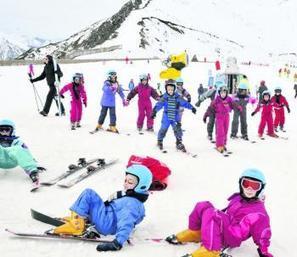 Les stations de ski bien remplies à Noël - La Dépêche | Vallées d'Aure & Louron - Pyrénées | Scoop.it