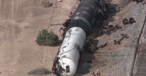 Massive train derailment leads to hazardous chemical spill as hazmat crews rush to scene - Daily Star / le 22.02.2022 | Pollution accidentelle des eaux par produits chimiques | Scoop.it