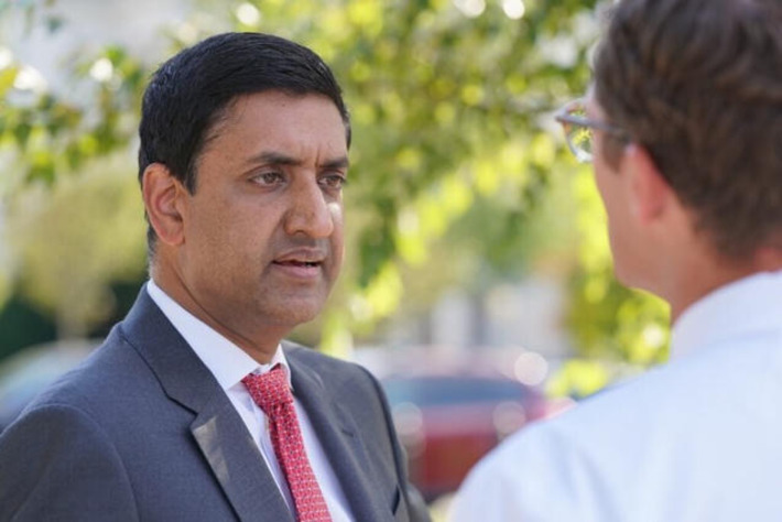 Ro Khanna Defends Billionaire Tax, Says Critics Are 'Glossing Over Silicon Valley History' As Peter Thiel, Others Threaten To Leave | Family Office & Billionaire Report - Empowering Family Dynasties | Scoop.it