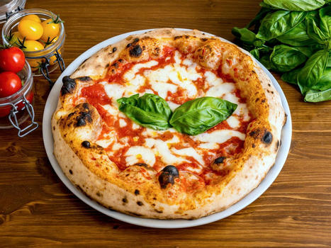 From croissants to pizza sauce &ndash; The national dishes that aren&rsquo;t from where you think | SoRo class | Scoop.it