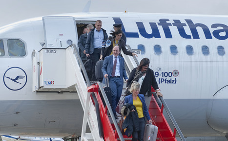 Aterriza en Pamplona el primer vuelo de Lufthansa | Movilidad, logística, transporte | Scoop.it
