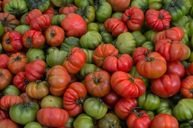 A1 : Mange des tomates mon amour (impératif) | POURQUOI PAS... EN FRANÇAIS ? | Scoop.it