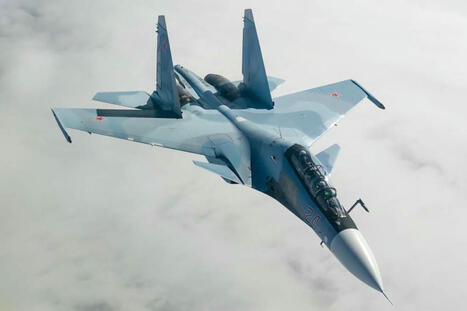 Les Ukrainiens affirment avoir abattu un Su-30 russe depuis un drone de surface en mer Noire | DEFENSE NEWS | Scoop.it