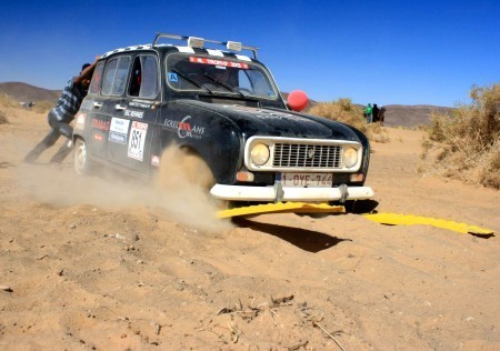 "CAT'i" prise au piège | Koter Info LLN - La Gazette du Raid 4L Trophy | Scoop.it