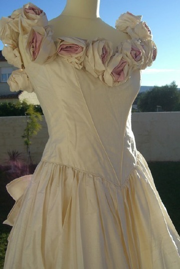 Robe de mariée pas cher achetée à Londres en occasion - Occasion du Mariage | Robes de mariée d'occasion | Scoop.it